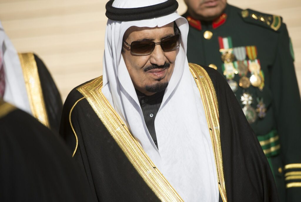 Are Sunglasses Harmful in Saudi Arabia